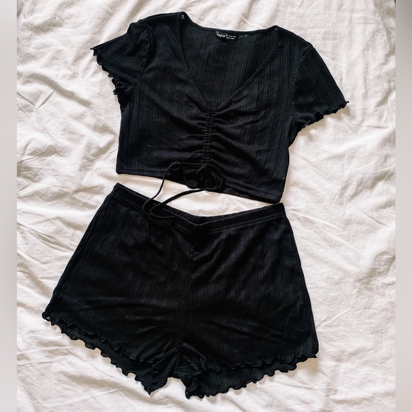 SHEIN Tops - SHEIN Black Ribbed Ruched Crop Top & Shorts Lounge Set